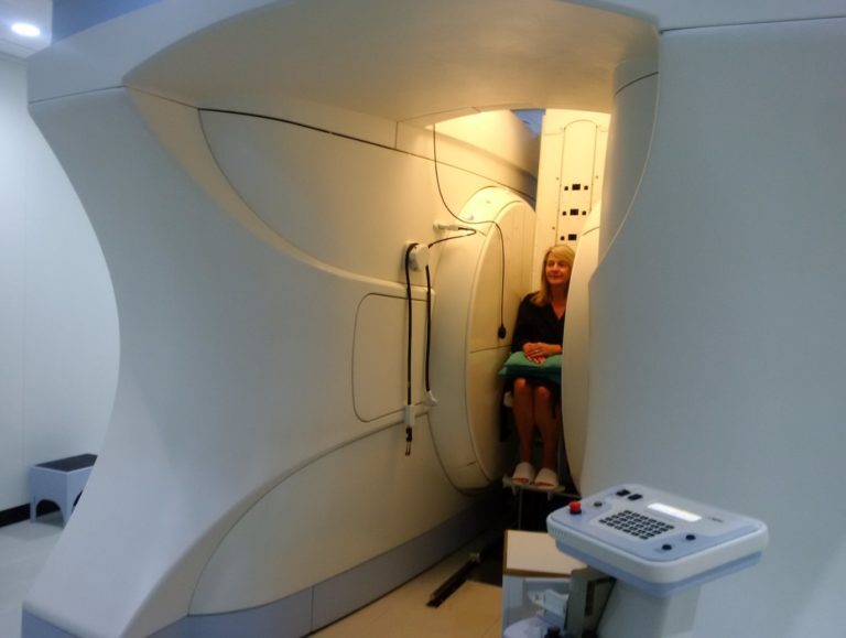 How an Upright Open MRI scan finally helped my back pain - Hospital Times